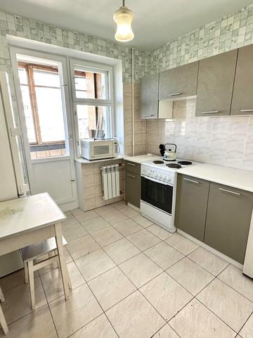 Анатолія Петрицького вул., 5/9