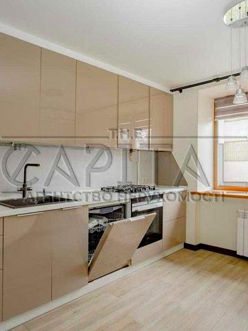 Продаж 3-к квартири 88 м² | метро Лівобережна | Шептицького | Цегла