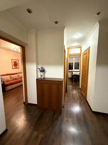 Здається в оренду 2кім квартира на Чапаєва