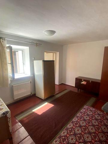 Частина будинку для однієї людини