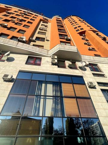 Шота Руставелі вул., 44