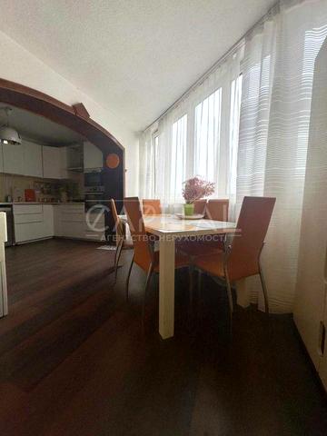 Продаж 4к квартири Деснянський район, пр-т Червоної Калини, 77