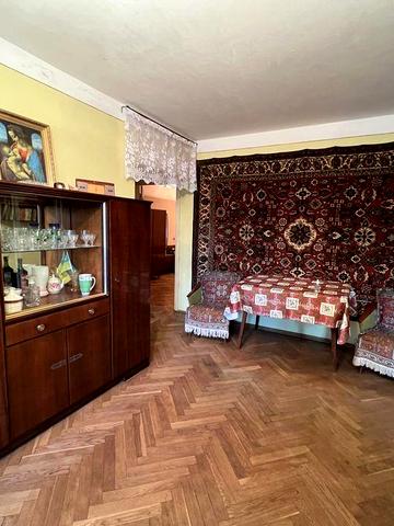 Продаж 3 кімнатної квартири вул. Академіка Шалімова, 23