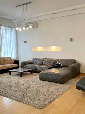 Круглоуніверситетська вул., 6