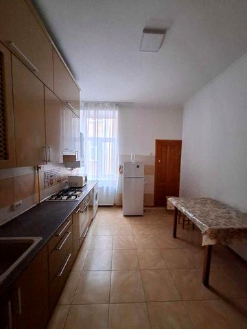 Оренда 4 кім.квартири по вул.Доброго