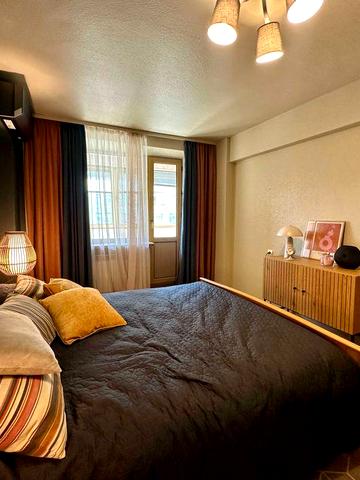 Вул. Велика Васильківська 124-А, 2к квартира ст м Палац Україна 5 хв