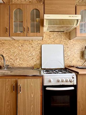 Продам 2- х клинатну квартиру Бочарова /Добровольского