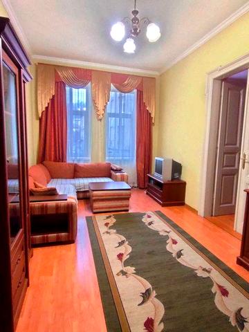 Оренда 2-к квартири в Центрі, біля ТРЦ Forum на вул. Куліша