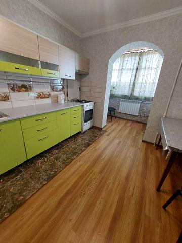 Здам 1 кімнатну квартиру біля Епіцентру.