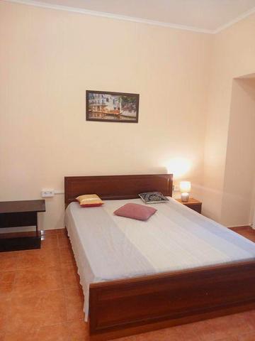 Центр! Золоті ворота! Майдан Незалежності! Мала Житомирська 20г