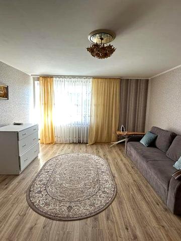 Оренда 1 кімнатної на Корольова 8