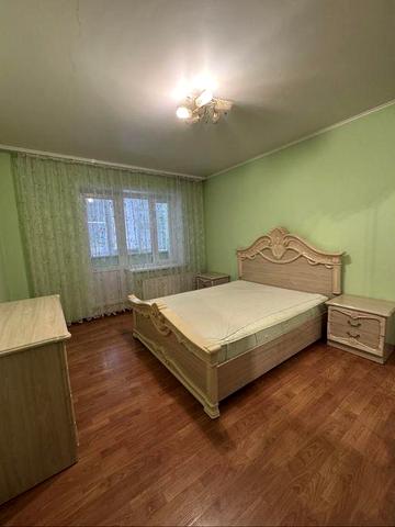 Оренда 2-кім просторої квартири