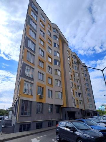 Карла Мікльоша вул., 27