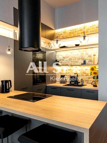 Атмосферна 3к квартира на Михайлівському провулку 9а, 4 поверх