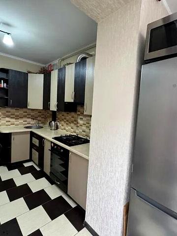 Довгострокова оренда 1к Квартира Мінеральна вулиця ЖК Status