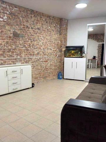 Продаж 1-кімнатної квартири в центрі Львова — вул. Карла Звіринського