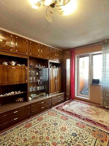 Продам затишну 2кім на Харькіському, вул. Тростянецька,8б