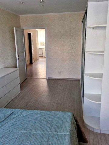 Здам в оренду 5 кім. квартиру у Зазимї, ЖК DESNA residence