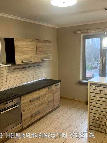 Продаж! 3 кімнатна квартира ПОЗНЯКИ проспект Григоренко б.14