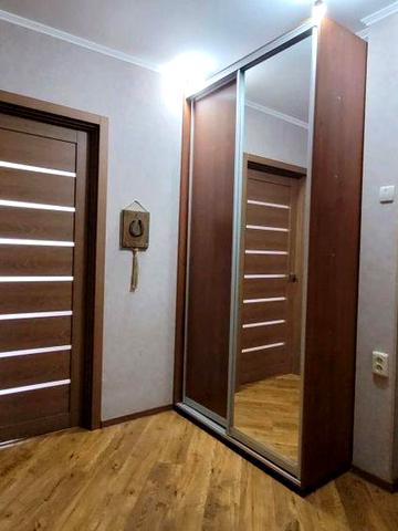 Здаю в оренду 3-кімнатну квартиру  вул. Корнелюка