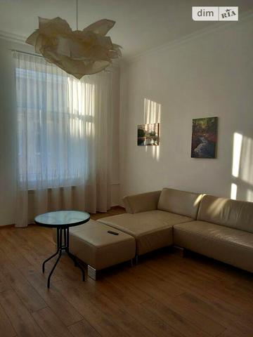 Довгострокова оренда 2к Квартира Вячеслава Чорновола вулиця