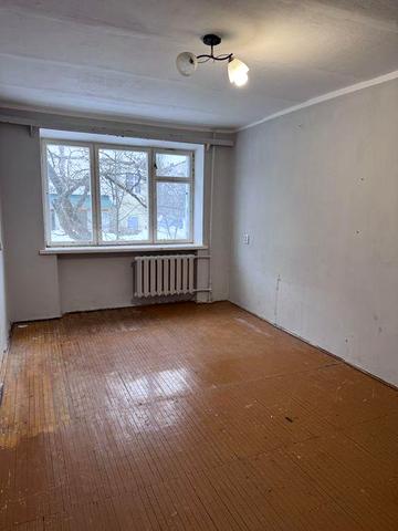 Продається 2-кімнатна квартира