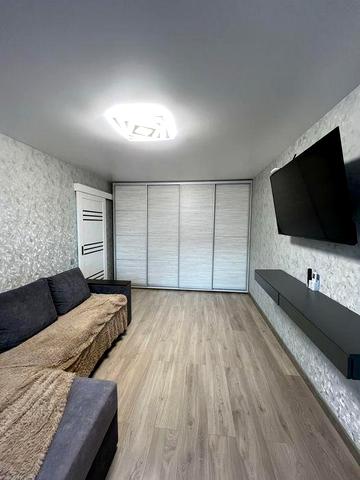 Здається 1-кімнатна квартира