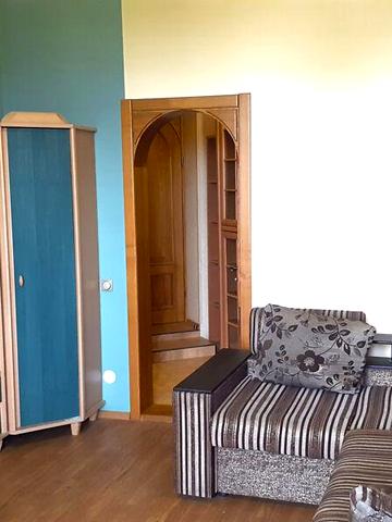 Довгострокова оренда 2к Квартира Грушевського Михайла вулиця