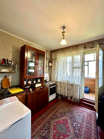 Червоний пров., 41