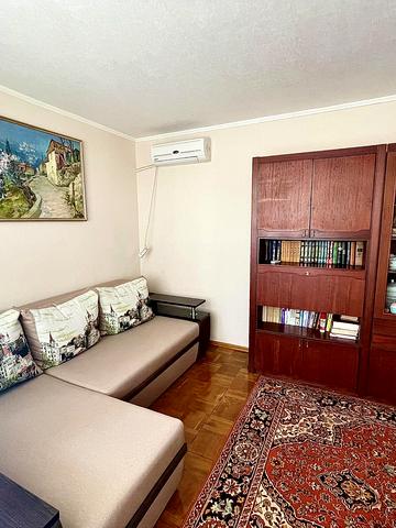 Професора Герасюти вул. (Каверіна), 1