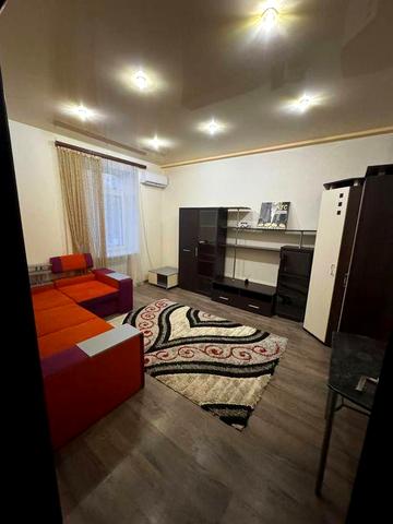 Здам 2 кім Центр . Соборності