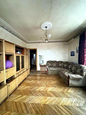 Продам 2 к квартиру возле парка Шевченко, центр