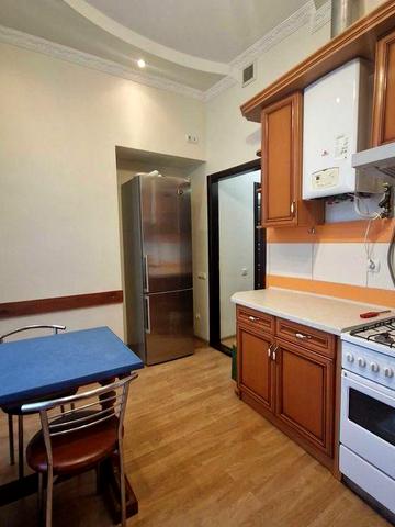 Оренда 2 кім. квартири (Ближній Центр)