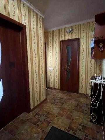 1 кімнатна квартира з ремонтом, Севастопольска, Ернста 12