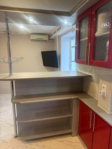 Продам двух кімнатну квартиру