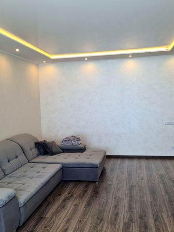 Оренда 4-х кімн. квартири Макіївська 10. Оболонський р-н. БЕЗ КОМІСІЇ.