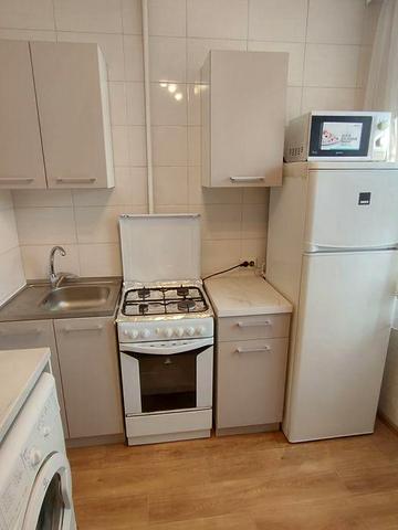 Сдам 1-комнатную квартиру на Косиора, Калнышевского, мебель, техника.