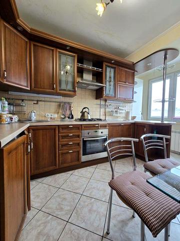 Оренда ТЕПЛОЇ 2х кімн., ІВАСЮКА-КОМАРОВА ВПЕРШЕ В ОРЕНДІ, цегляний буд