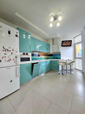 Регенераторна вул., 4к2