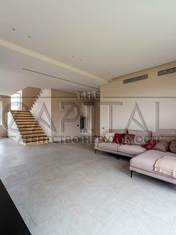 Берлінська, 23