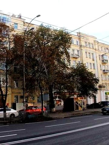 Оренда 2х кімнатної квартири в самому центрі Києва вул Івана Мазепи 14