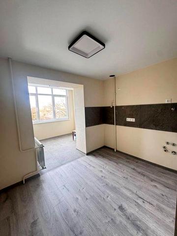 Продається 2 кімнатна квартира