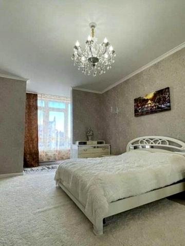 Генуезька вул., 3б