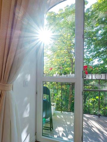 Бехтеревский (Варяжский) пер.13А, с видом на монстырь