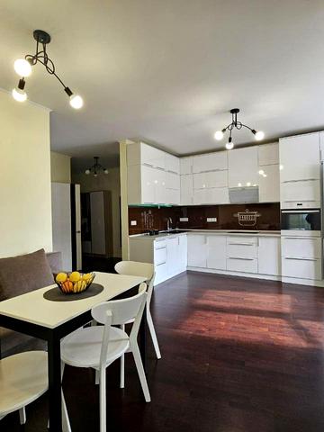 Юлії Здановської вул. (Ломоносова), 71-Д