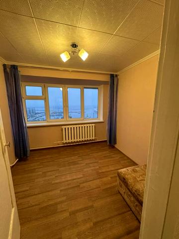 Торгова вул., 1Б