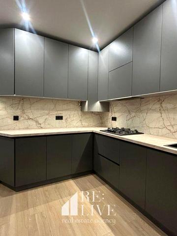 Оренда однокімнатної квартири р-н ЗОШ №13. Перше поселення!