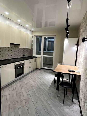 Героїв Харкова просп. (Московський), 272в