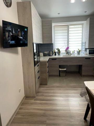 Здається квартиру на довгий термін