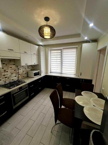 Оренда двокімнатної Ювілейний Шоколад